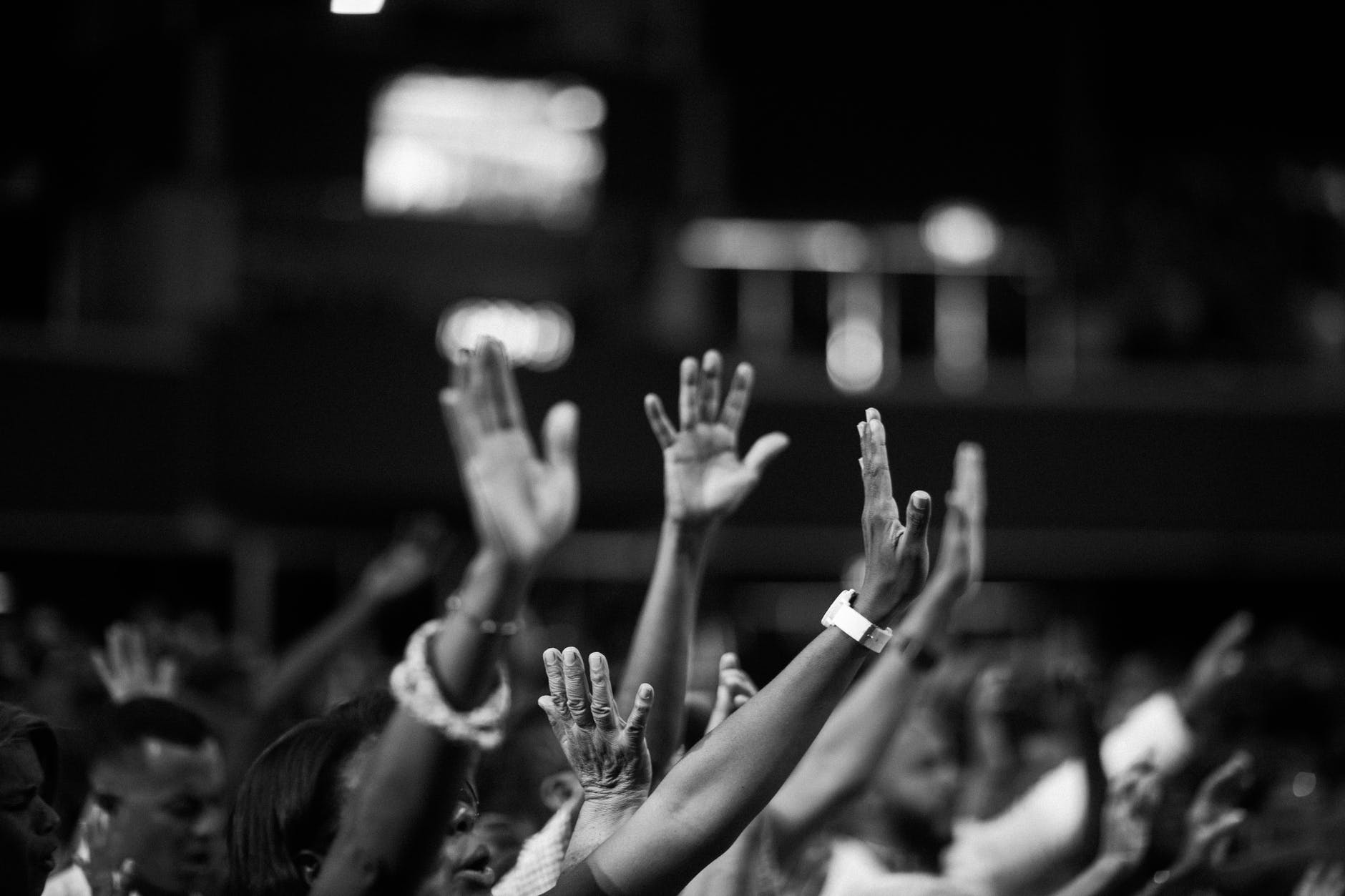 The Importance of Thanking, Praising & Worshipping God Always