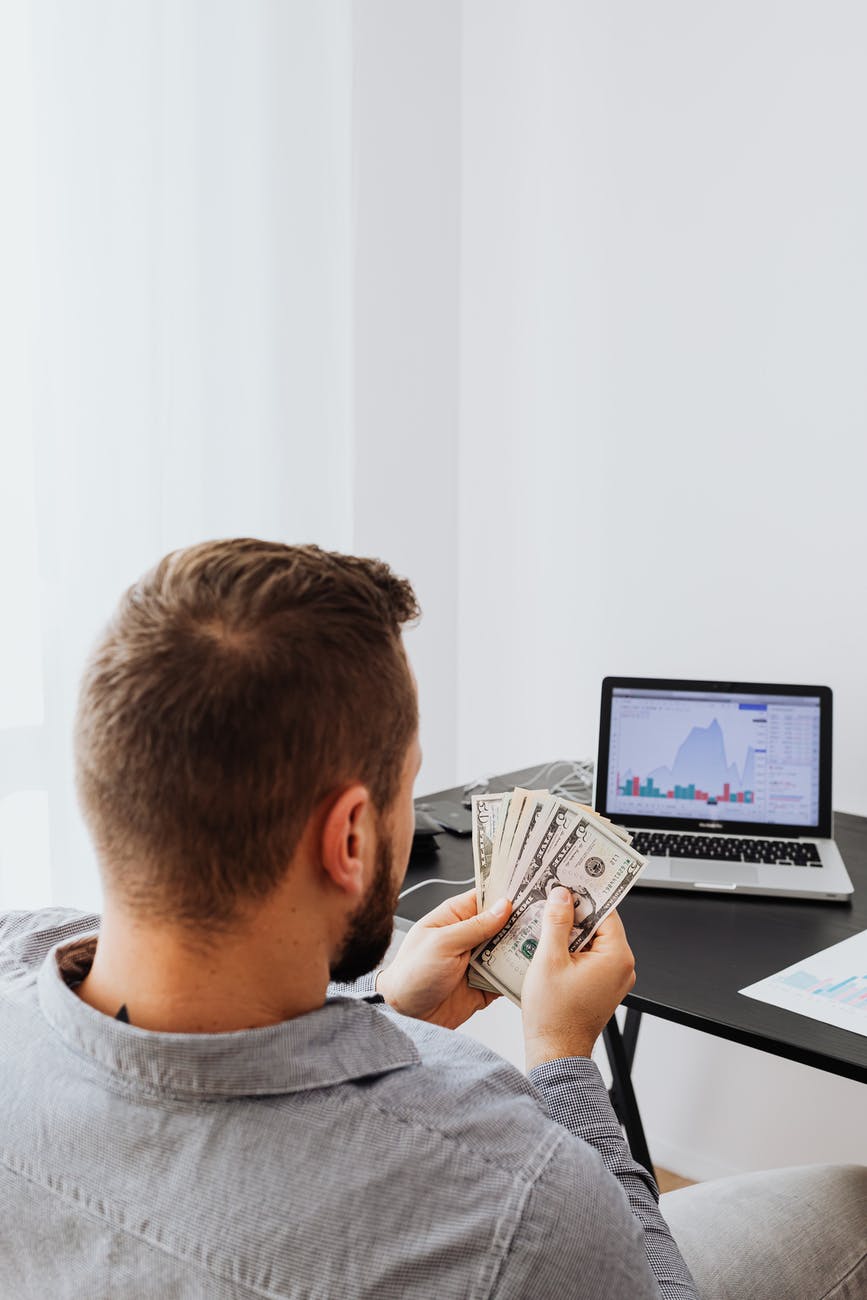 Paper or Digital-How Do You like Your Money?
